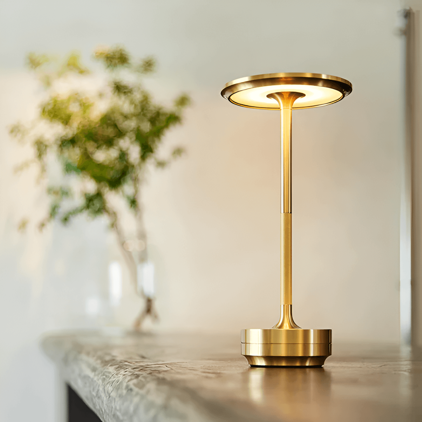 MagicGlow - Rechargeable Table Lamp With Touch