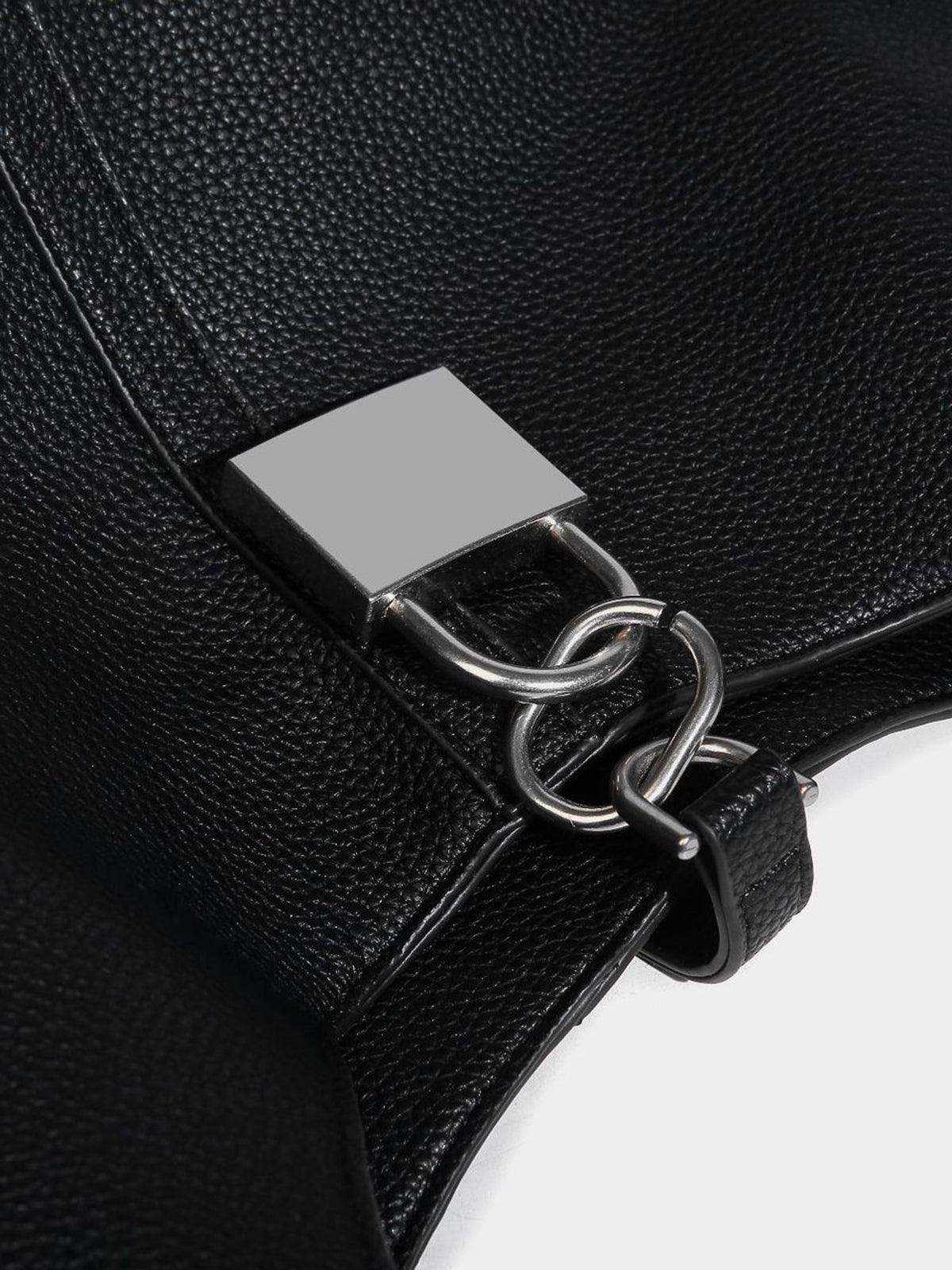 Manhatten Versatile Lock Tote Bag