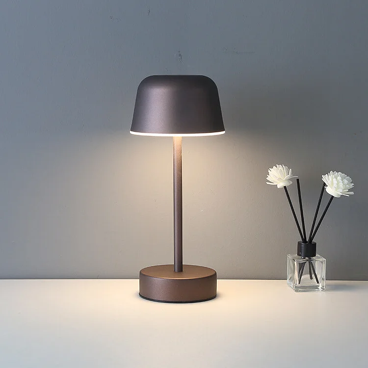 Oslo - Retro Table Lamp