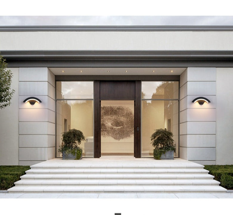 SmartLight - Energy efficient Garden Wall Light with Motion Sensor