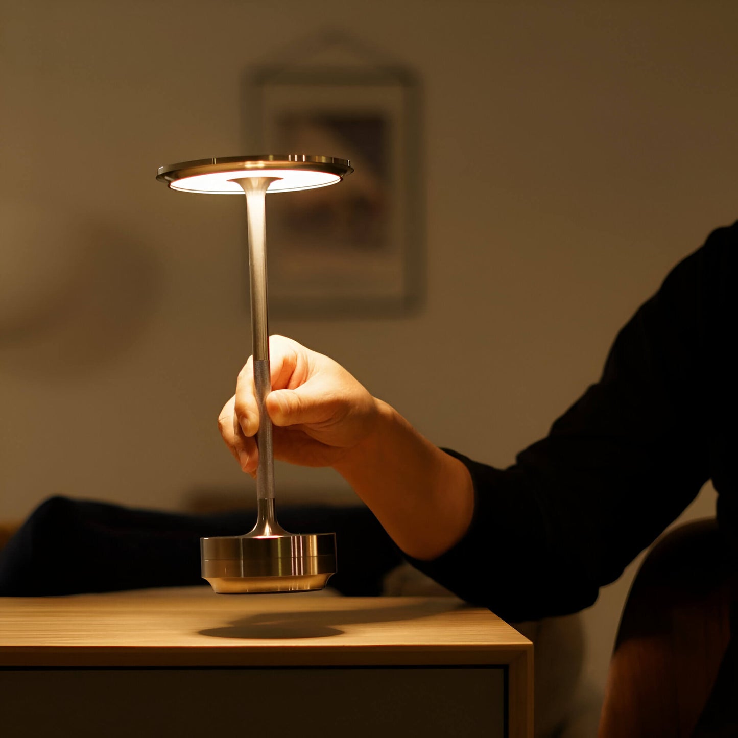 MagicGlow - Rechargeable Table Lamp With Touch