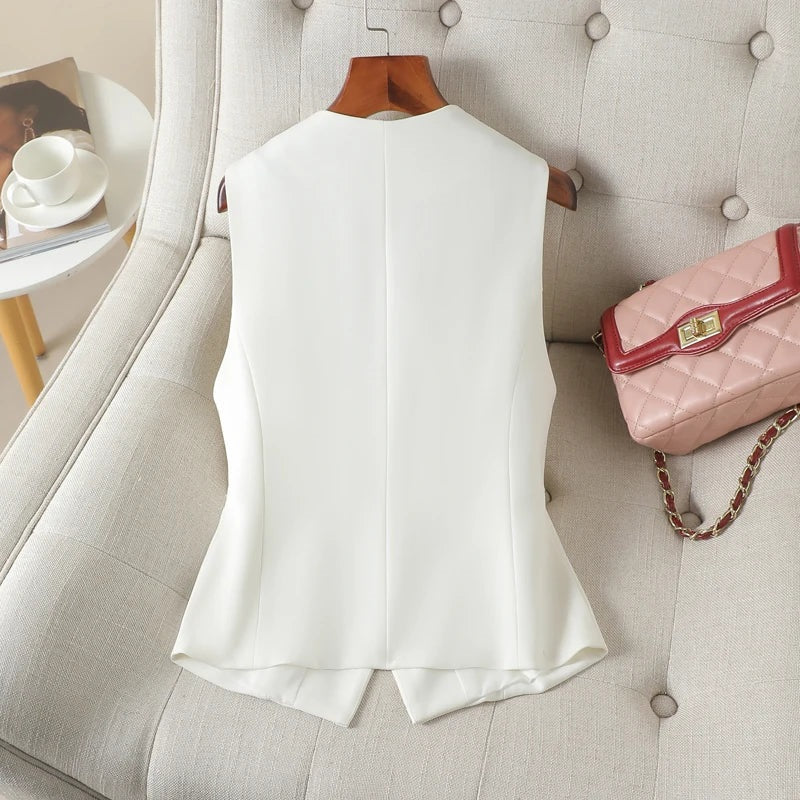 Emilia Today™ Single-Breasted V-Neck Slim Fit Vest - White